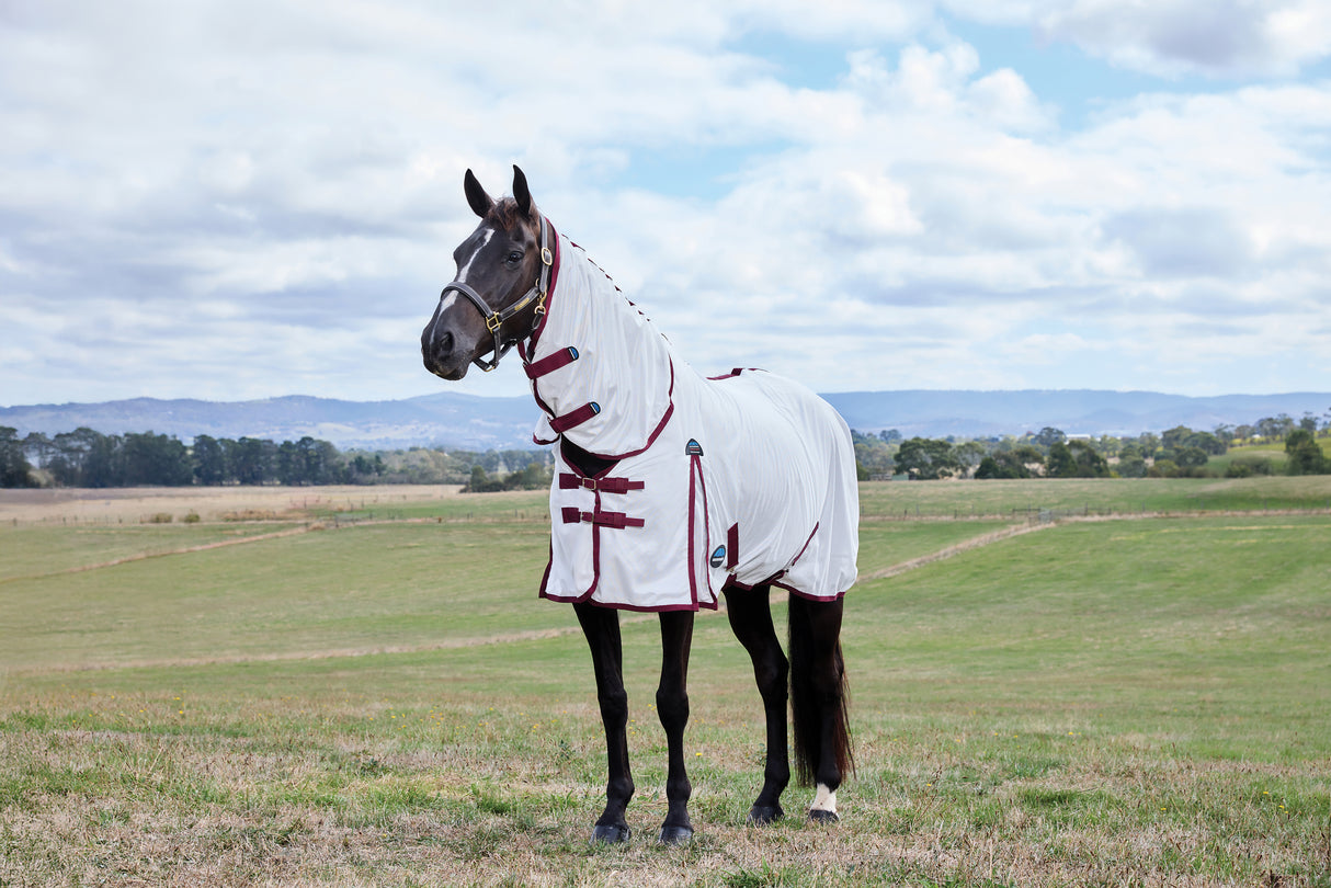 Weatherbeeta Comfitec Essential Fly Sheet Combo White/Burgundy