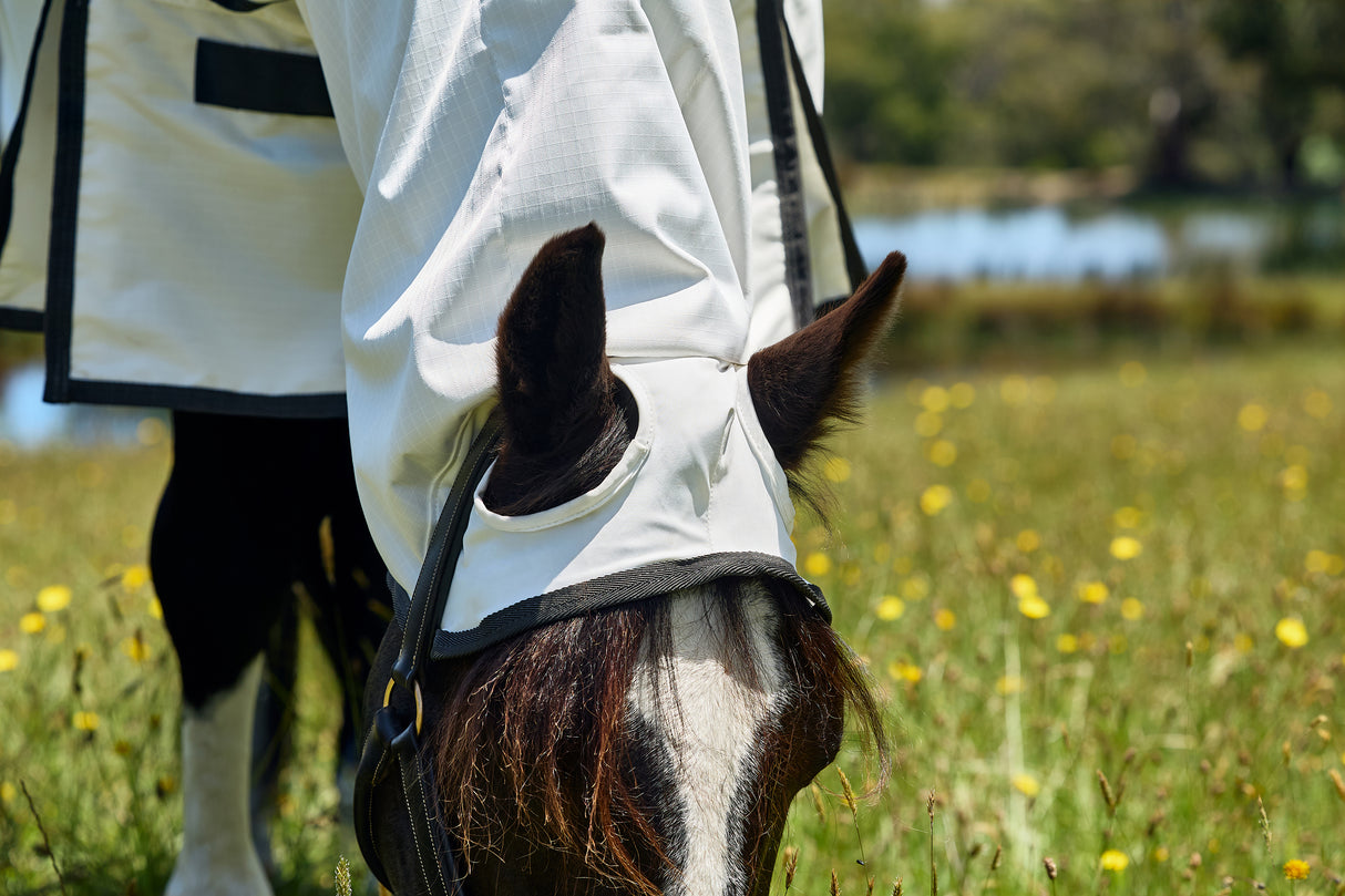 Weatherbeeta Comfitec Sweet Itch Shield Fly Sheet Combo White/Charcoal