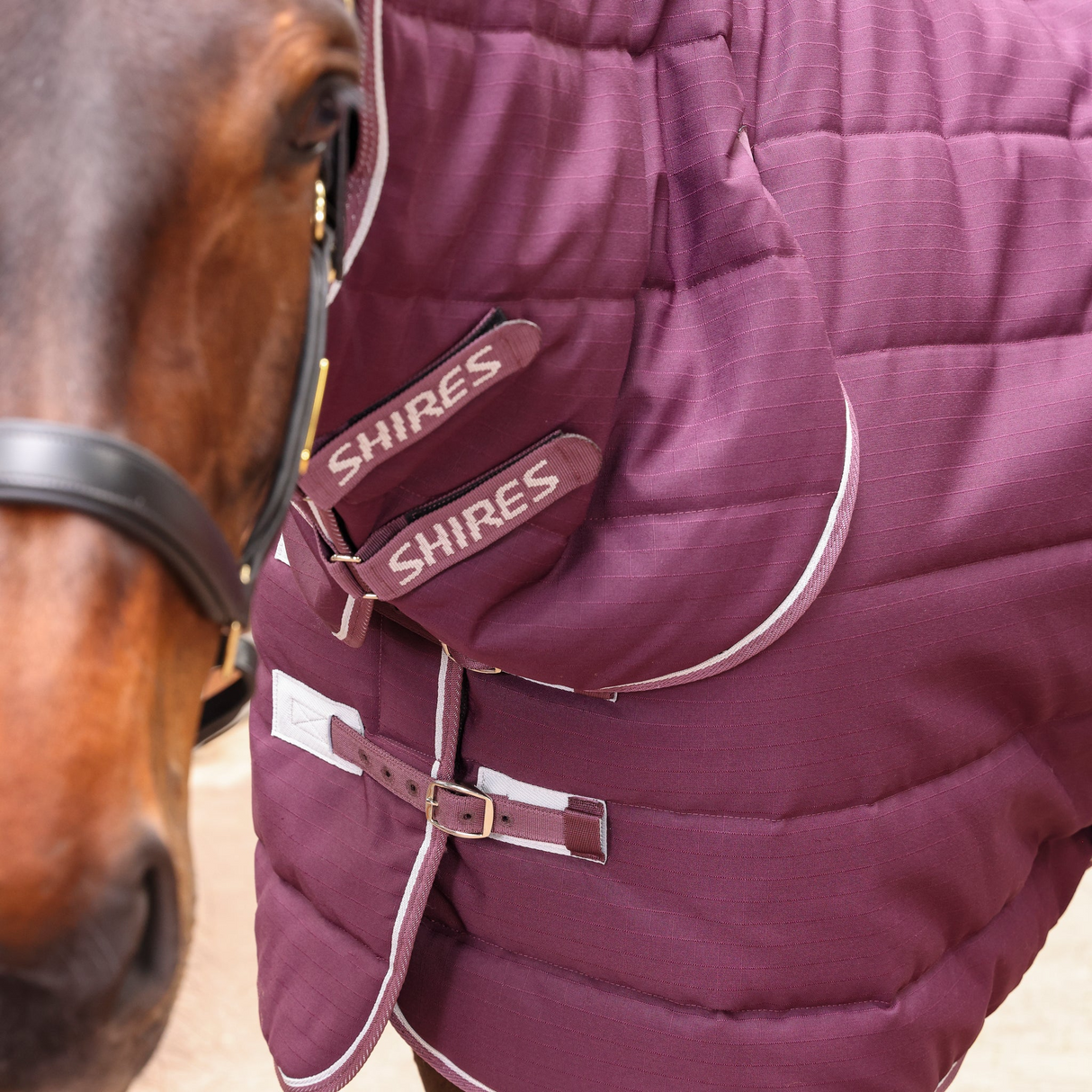 Shires Tempest Original 300g Combo Stable Rug Burgundy