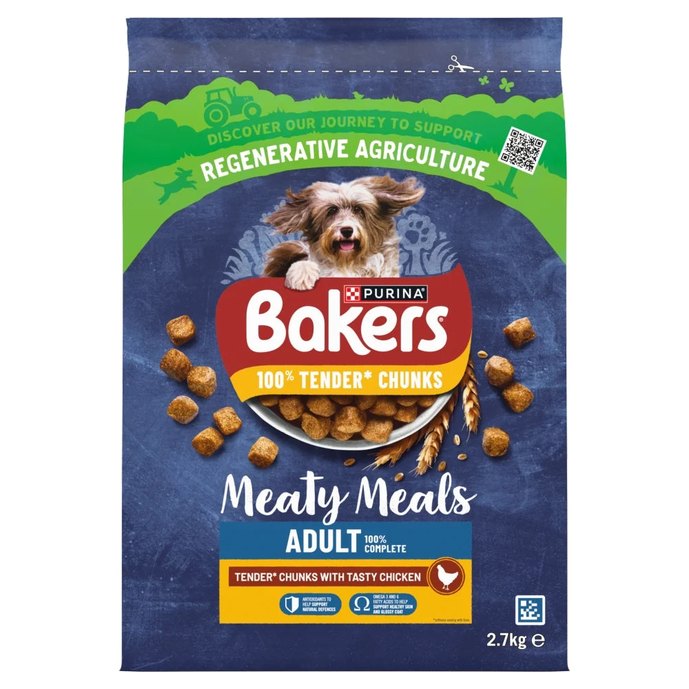 Bakers Meaty Meals With Chicken Dry Dog Food 2.7kg