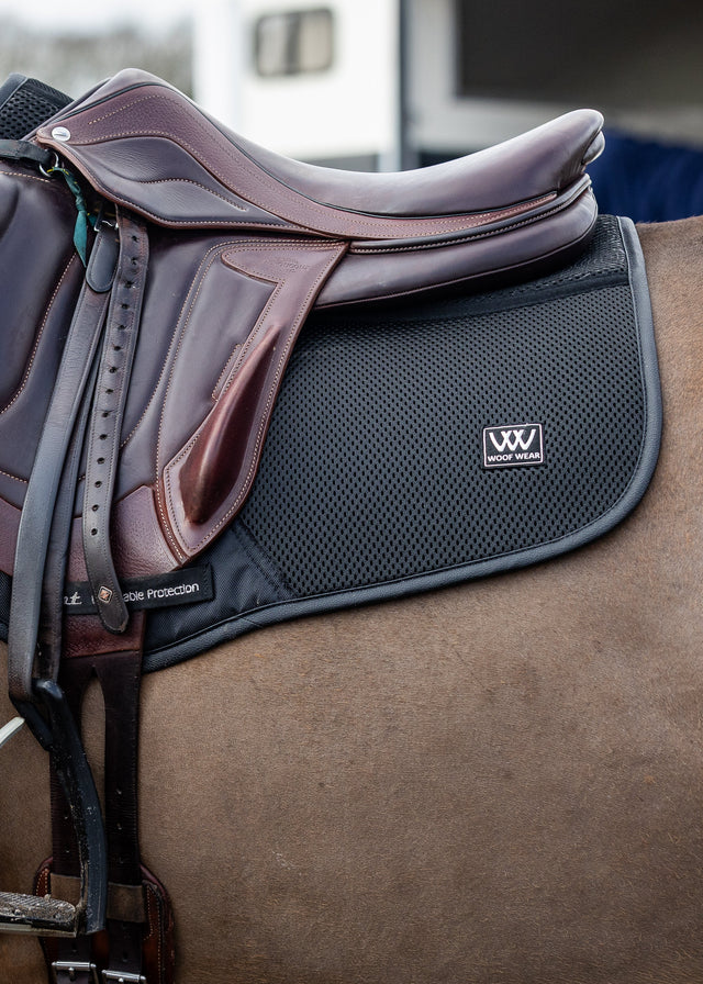 Woof Wear iVent Saddle Pad CC Black Cob
