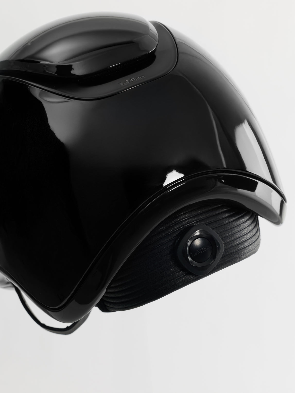 Le Mieux Verv Competition Helmet Gloss Black