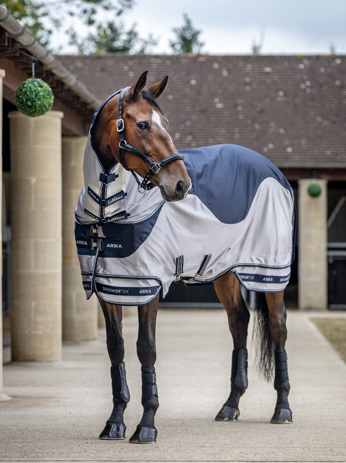 Le Mieux Arika Shower-Tek Fly Rug Navy