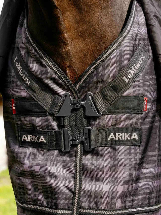 Le Mieux Arika Check 100g Turnout Rug Cocoa