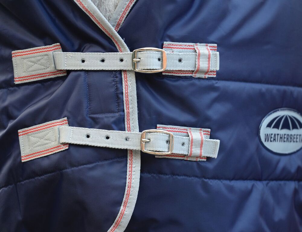Weatherbeeta Comfitec 210D Channel Quilt Combo Neck 110g Medium/Lite Navy/Red/Silver