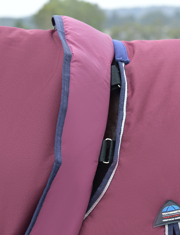 Weatherbeeta Comfitec Essential Turnout Detach-A-Neck 220g Burgundy / Navy