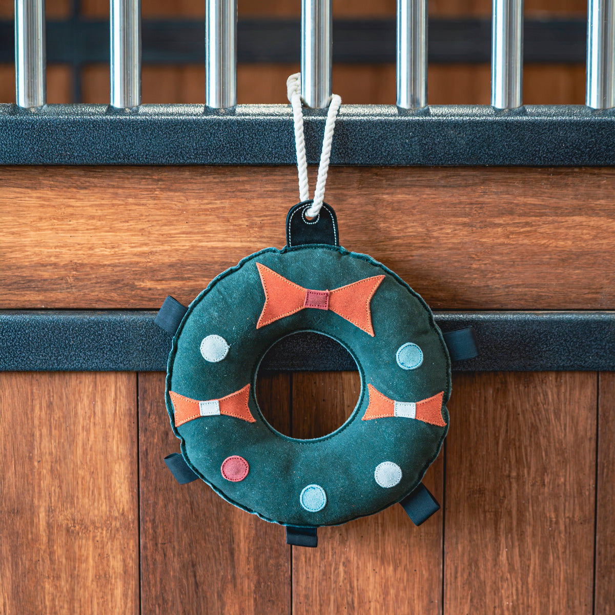 HV Polo Stable Buddy HVPChristmas Ring Multi