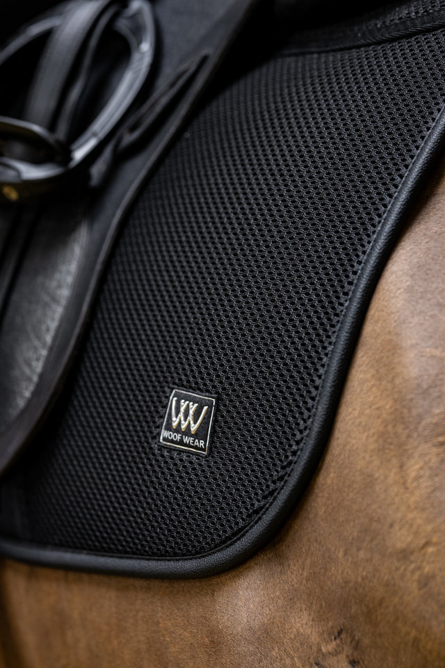 Woof Wear iVent Saddle Pad DR Black Full