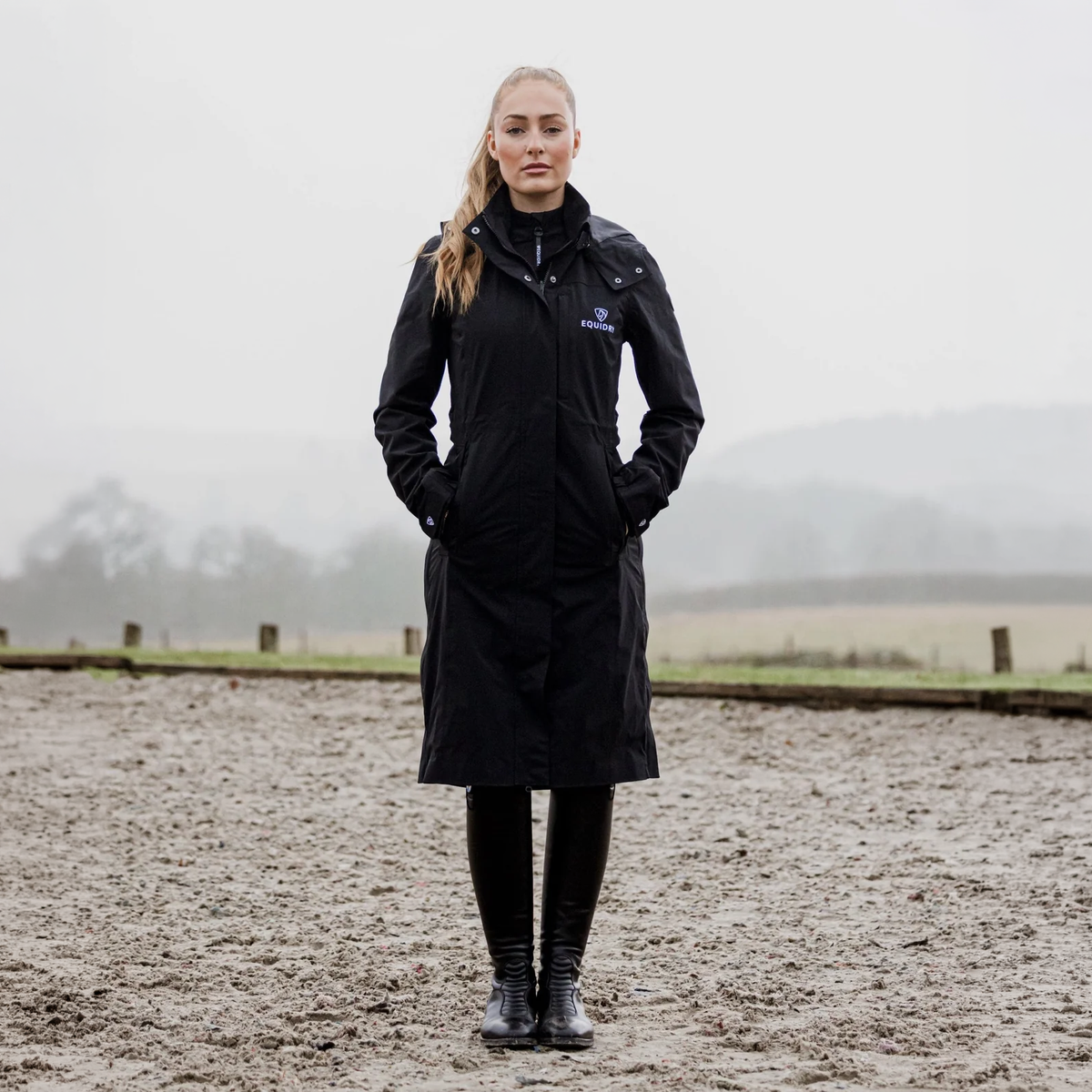 EQUIDRY Women's Aura Raincoat Black