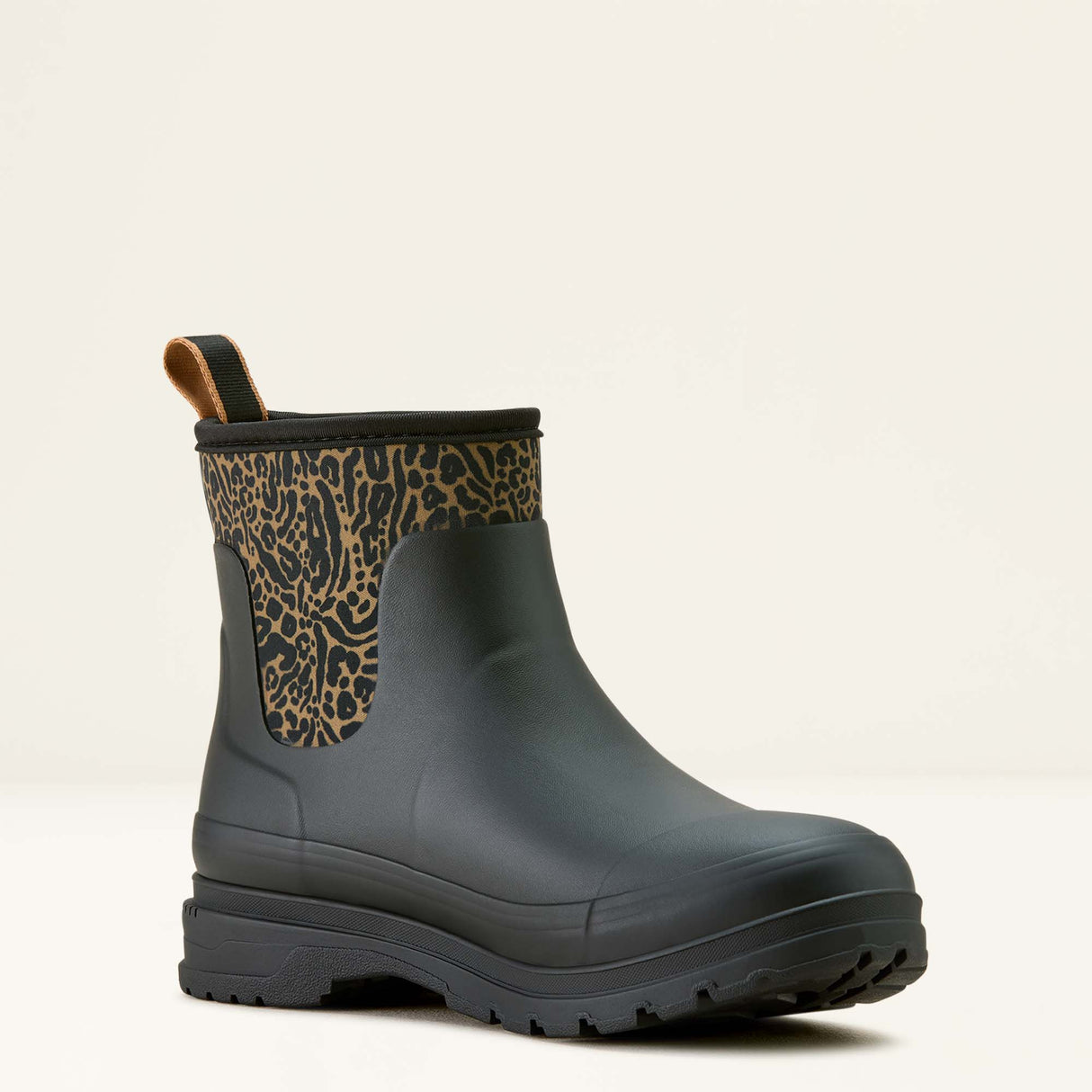 Ariat Women's Kelmarsh Shortie Black / Ocelot Print
