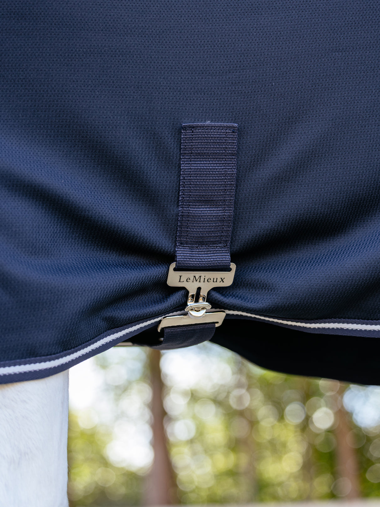 Le Mieux Arika DryEase Rug Navy