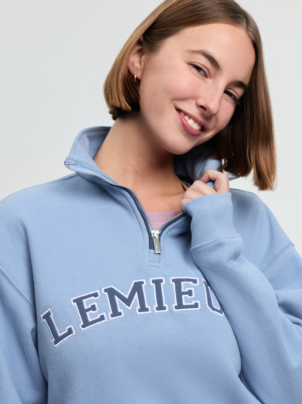 Le Mieux Kelsie Quarter Neck Sweat Powder Blue