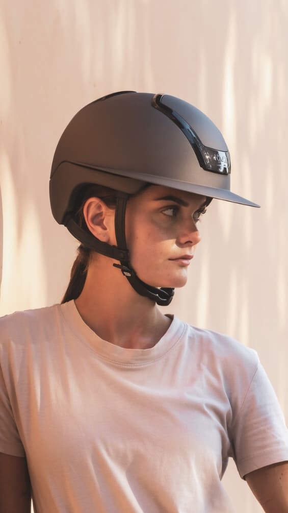 Kask Nemesi Metal Wide Peak Ash Brown