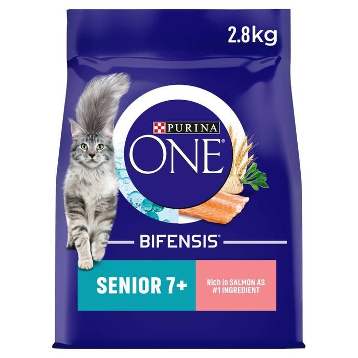 Purina ONE Senior 7+ Cat Salmon 2.8kg