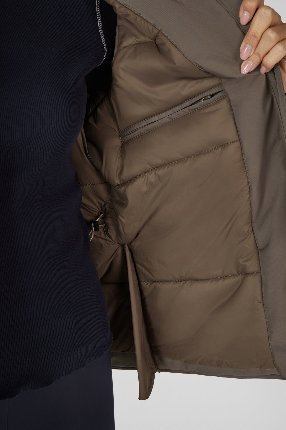 Eskadron Ladies Jacket Waterproof Dynamic 26 A/W Powder Taupe