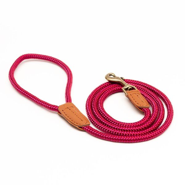 Picture of Great & Small Country Rope Trigger Lead Red 161x1.1cm
